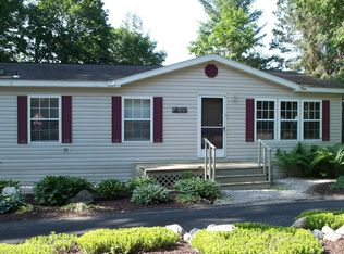 2040 Walloon St, Walloon Lake, MI 49796