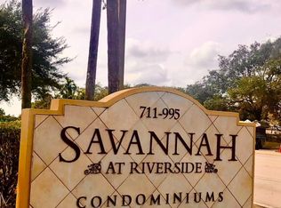 927 Riverside Dr APT 335, Pompano Beach, FL 33071