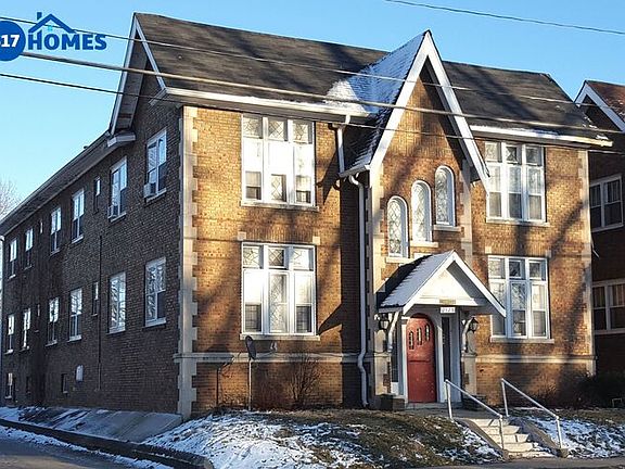 2nd image of 2525 Shelby St APT 2