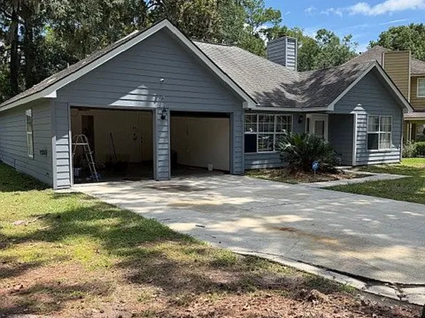 118 E Sagebrush Ln, Savannah, GA 31419
