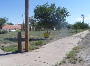 414 13th St, Carrizozo, NM 88301