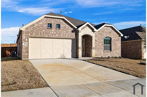 1500 Van Gogh Dr Photo 1