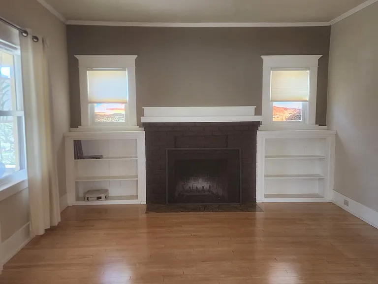 Living room view 2 (fireplace decorative only)