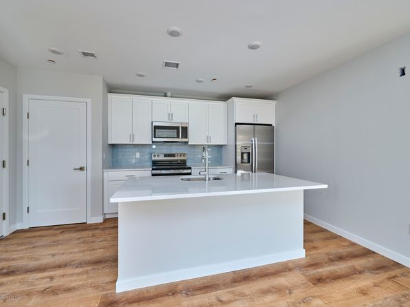 510 Willard St #401