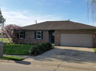 6011 Summit Pointe Way, Newburgh, IN 47630