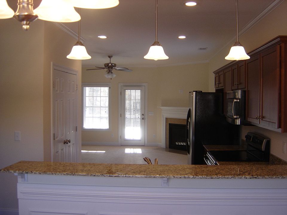 2nd image of 125 Windstone Dr