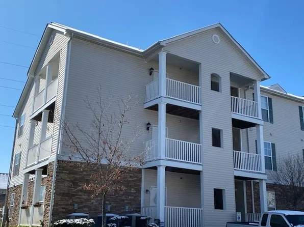 3015 Winston Dr APT 114, Burlington, NC 27215