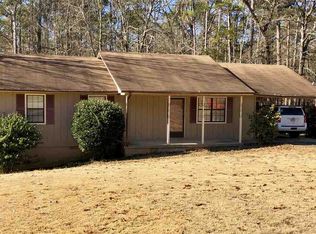 206 Sunset St, Centre, AL 35960