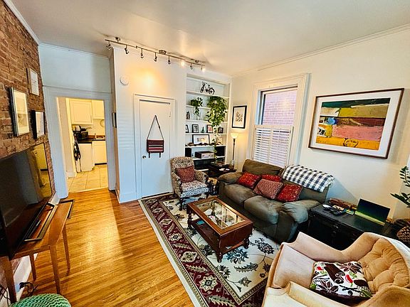 2nd image of 646 City Park Ave #648