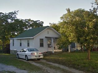 8454 Highland Ave, Kansas City, MO 64131