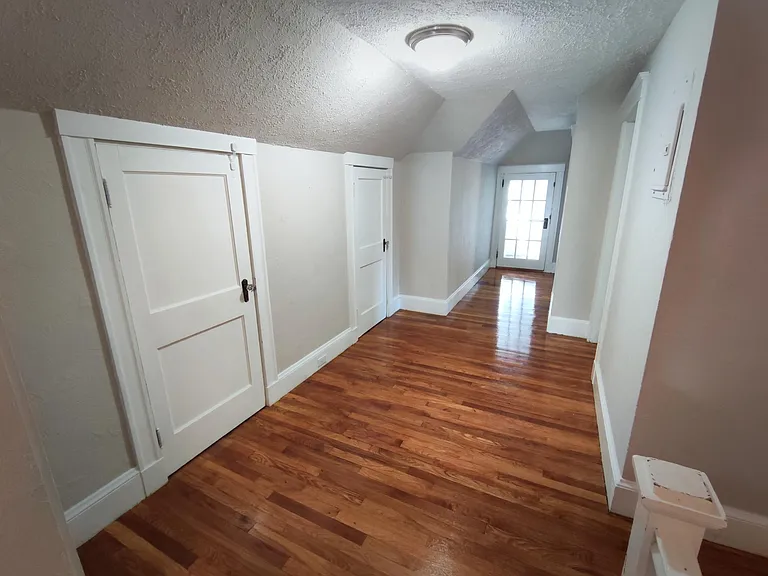 81 Columbus Ave #2 — Photo 23