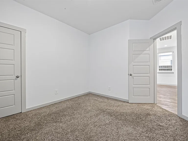 12820 Tokenhouse Ln — Photo 14