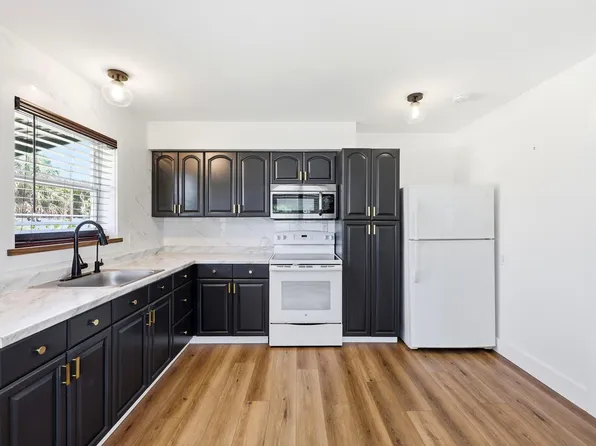 2708 Hinda Rd #2708, West Palm Beach, FL 33403