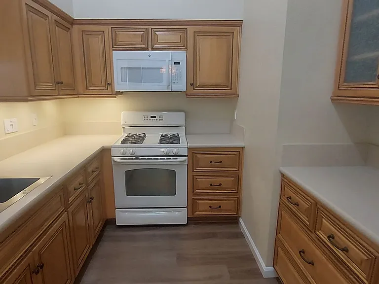 3835 Hunters Glen Pl — Photo 11