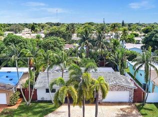 5424 Garfield St, Hollywood, FL 33021