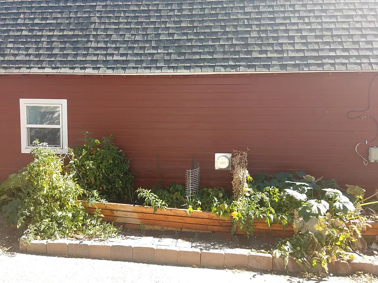 7655 E 19th Ave — Photo 13