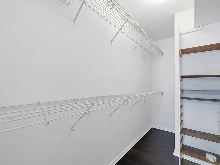 9324 Cedar Point — Photo 19