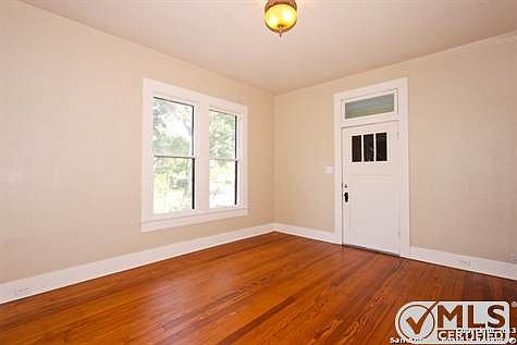 5th image of 814 Mason St