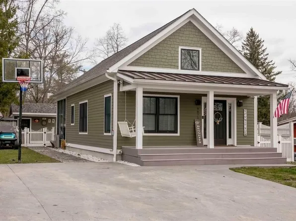 9875 Bubbling Spring Rd, Hammondsport, NY 14840