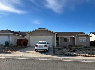 1115 Herron Ln, Fernley, NV 89408