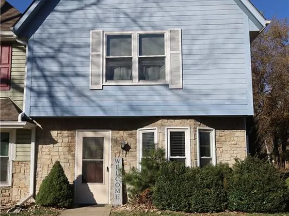 8400 N Park Ct, Kansas City, MO 64155