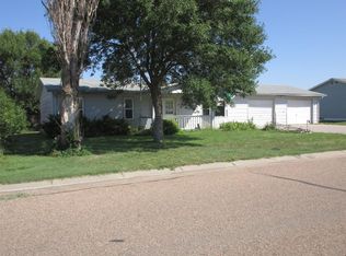 802 Amber St, Oakley, KS 67748