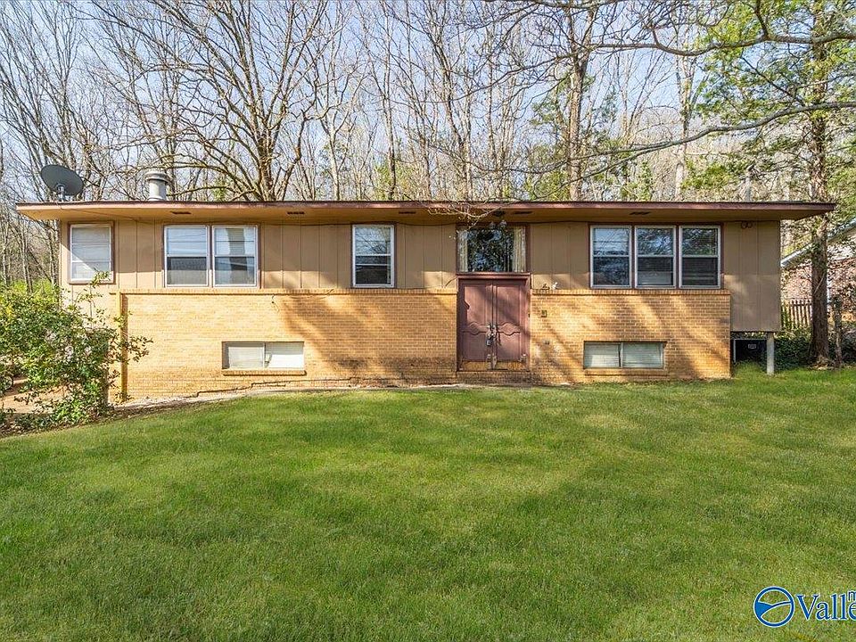 1st image of 612 Mountain Gap Dr SE