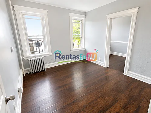 375 Fairmount Ave #8 Photo 1