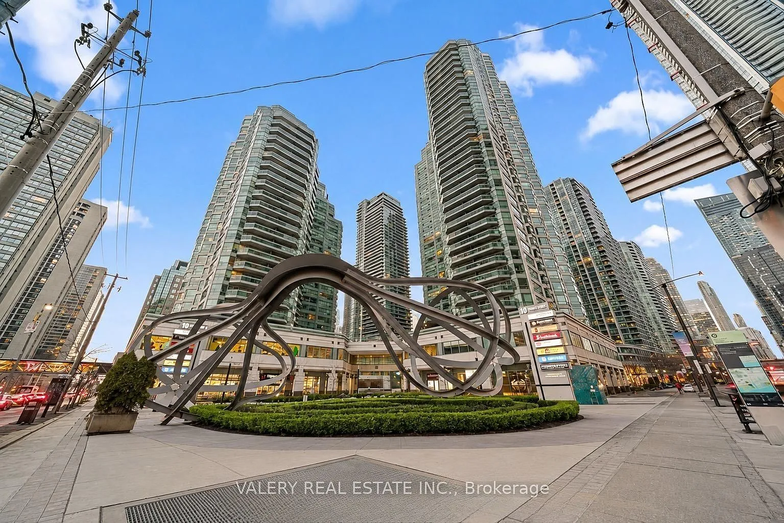 2 bed, $2,500 — Photo 1