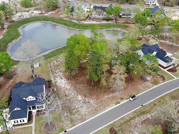 2nd image of 3490 Belle Meade Way NE