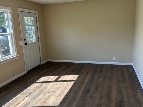 2037 E 31st St, Ashtabula, OH 44004