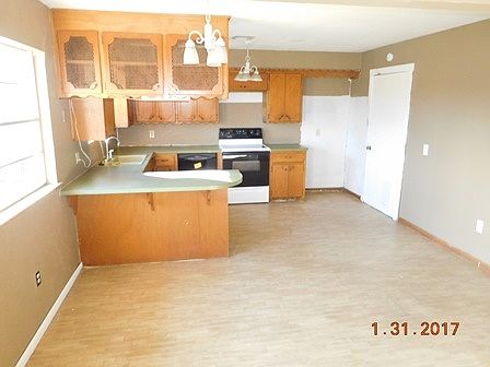2nd image of 3822 NW Cherry Ave