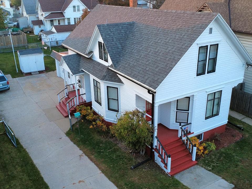 1st image of 2218 Jefferson STREET