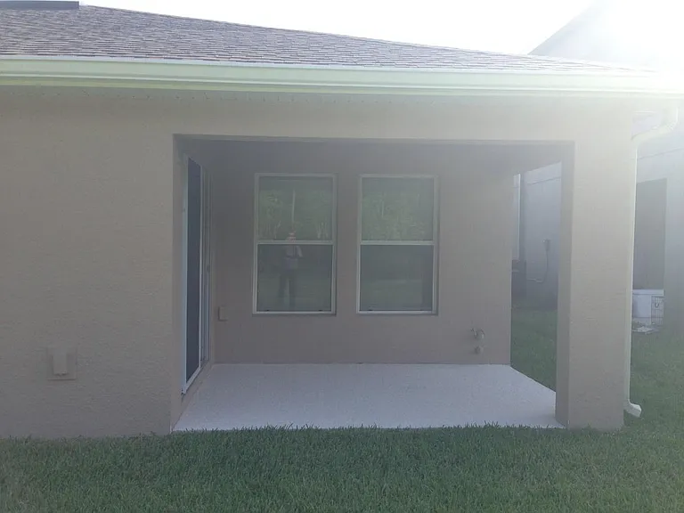 10720 Inside Loop — Photo 15