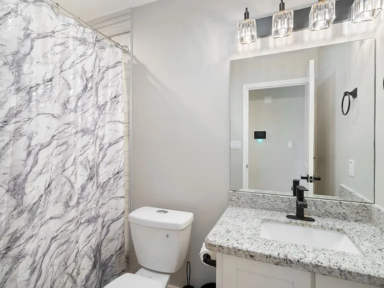 105 Noahy Dr — Photo 17