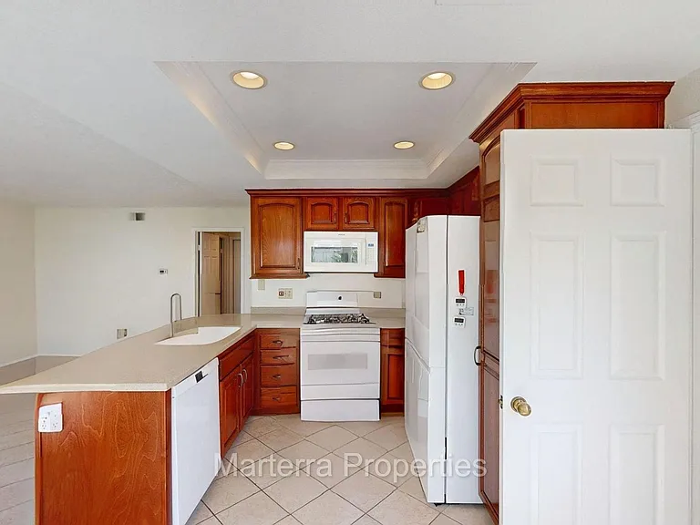 31 Whistling Isle — Photo 8