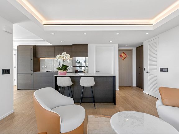 5th image of 1482 Robson St #1606