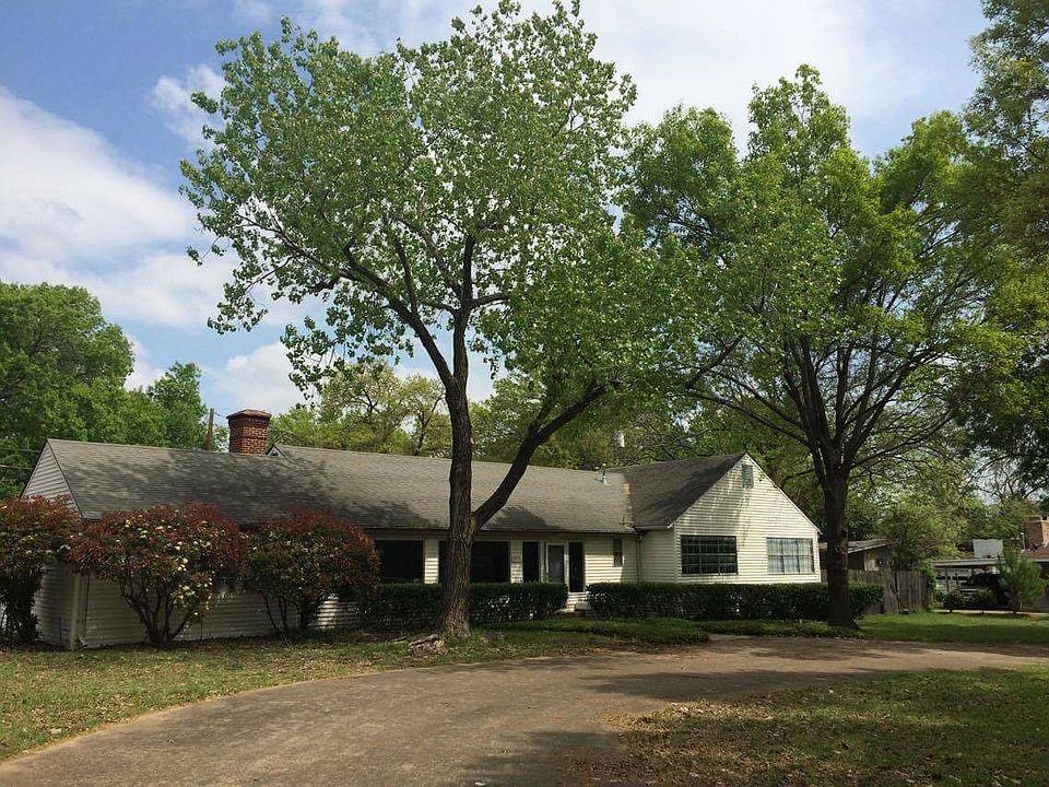 1st image of 316 John Arden Dr