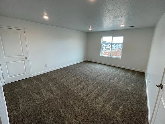 5th image of 2939 W Lagrand St