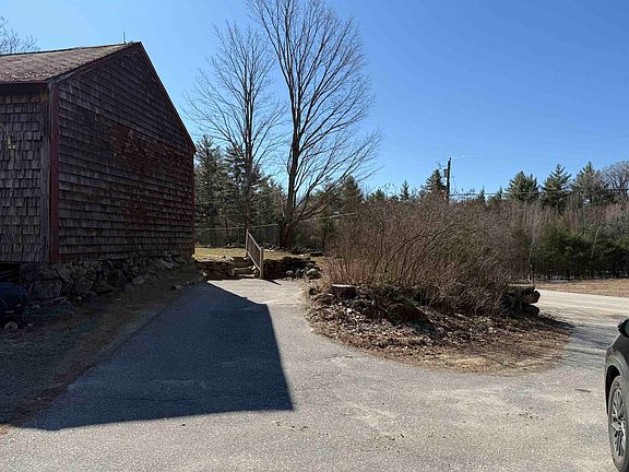 4th image of 7 Newell Road