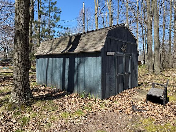 4th image of 11671 Oriole Dr