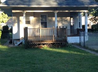 548 River Rd, New Milford, NJ 07646