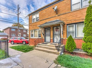 1018 Bellwood Ave APT F, Bellwood, IL 60104