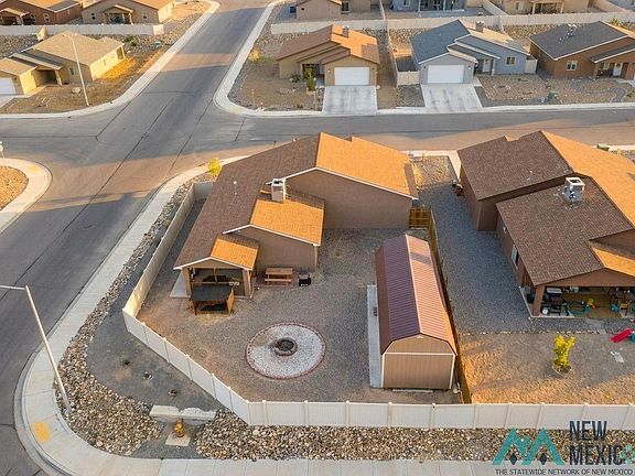 4th image of 1368 Bluejay Cir