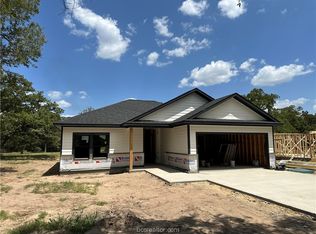 12102 John Locke Ln, Iola, TX 77861