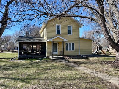 307 2nd St W, Lyndon, IL, 61261