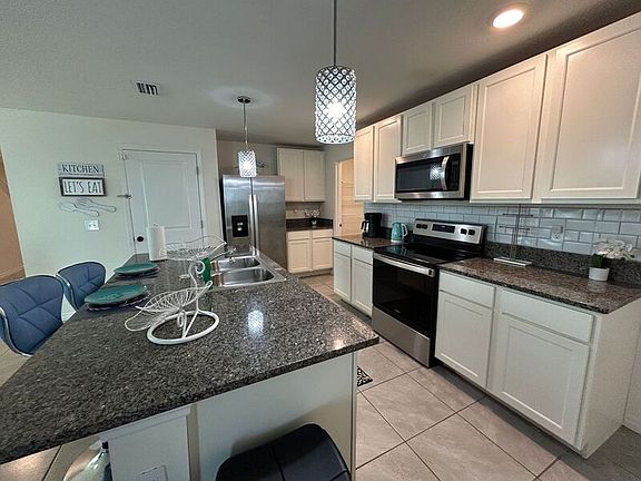 3rd image of 12137 White Cypress Pl