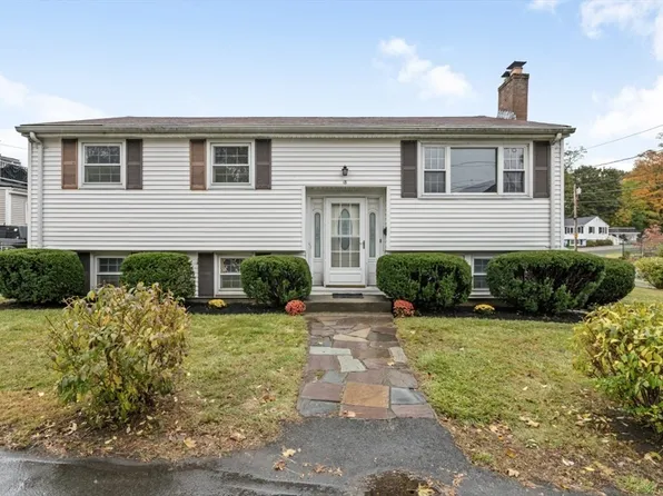 18 Gardner Ave, Woburn, MA 01801
