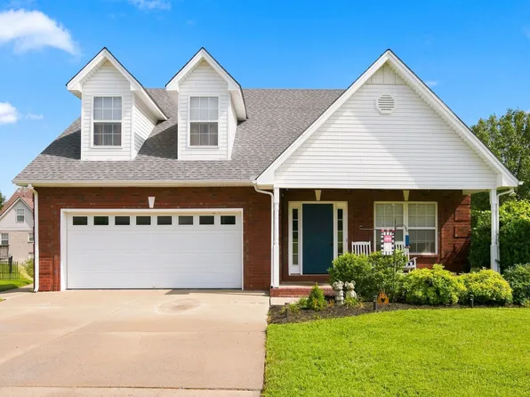 812 Renaissance Ave, Murfreesboro, TN 37129