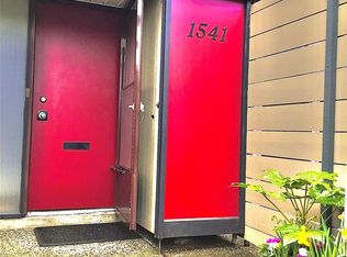 1541 N Dairy Rd, Victoria, BC V8T3J4